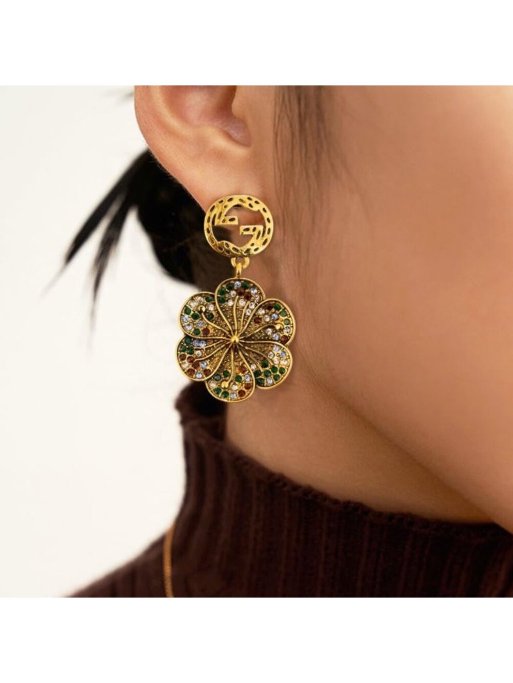 Chic Vintage Floral Dangle Earrings for Women - Gold Plated Fashion Jewelry - Picture 3 of 6